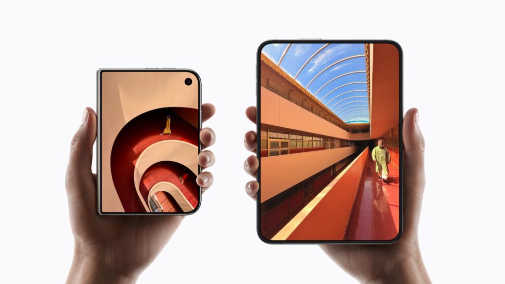 Les écrans de 7,6 et 5,4 pouces de l’iPhone Duo